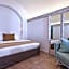 Athina Luxury Suites