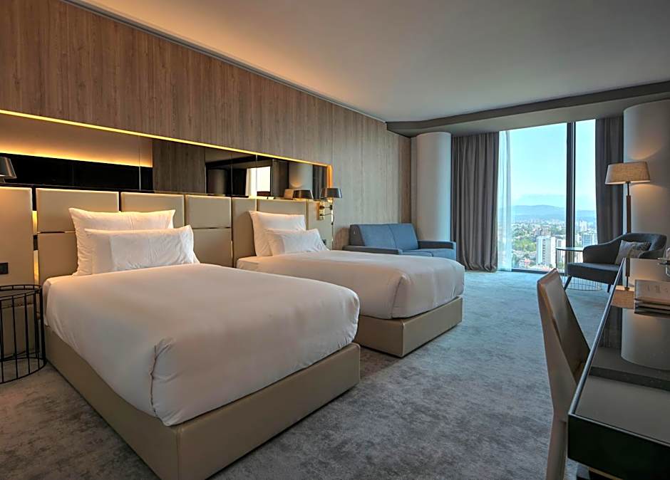 Grand Plaza Hotel & Congress Center