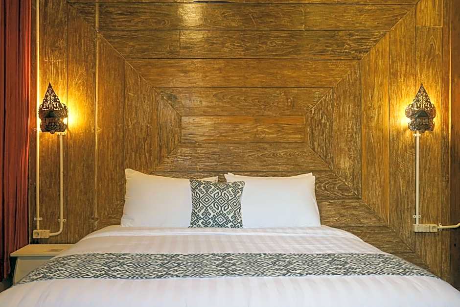 Kampoeng Joglo Boutique Hotel