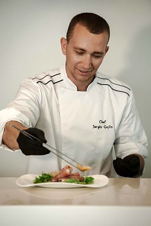 Bitzaro Grande Hotel & Suites