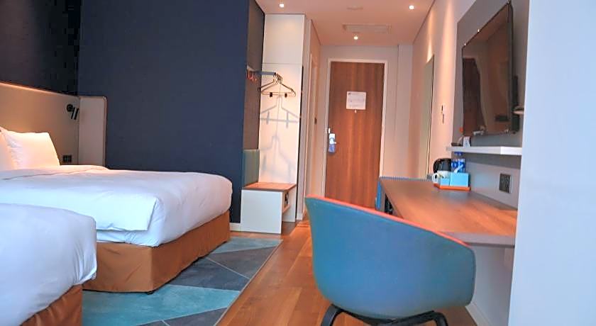 Holiday Inn Express Harbin Qunli By IHG