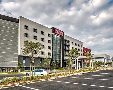 City Lodge Hotel Waterfall City