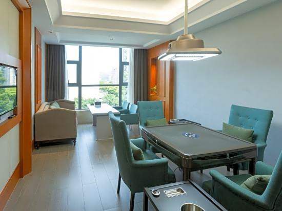 Manhatton · Lijing Hotel