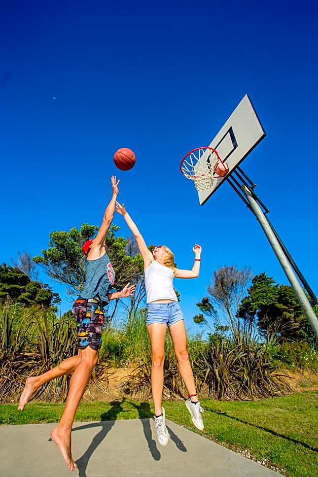 Hot Water Beach TOP 10 Holiday Park