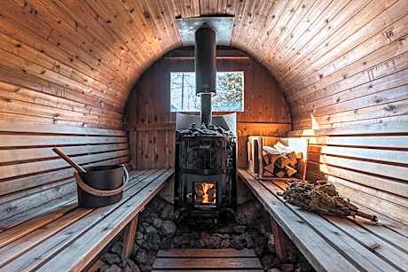 Family Room with Sauna