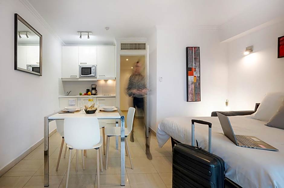 Nemea Appart Hotel Le Lido Cagnes Sur Mer