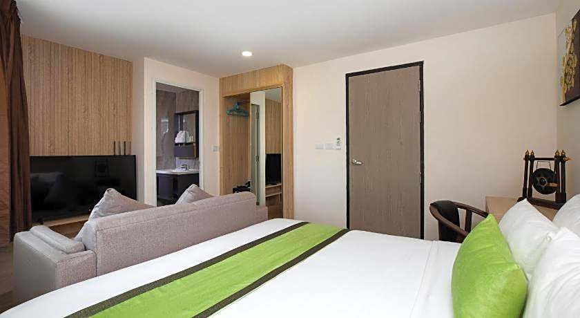 iCheck inn Darisa Patong