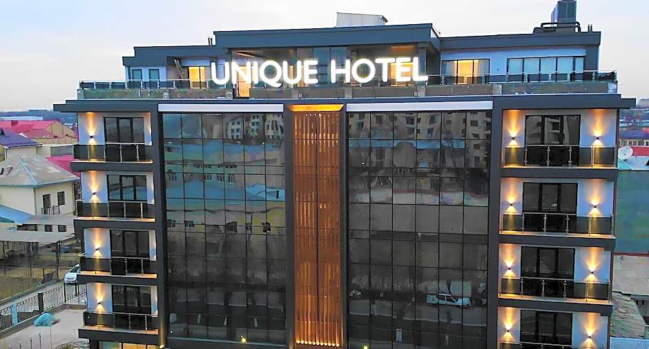 UNIQUE HOTEL
