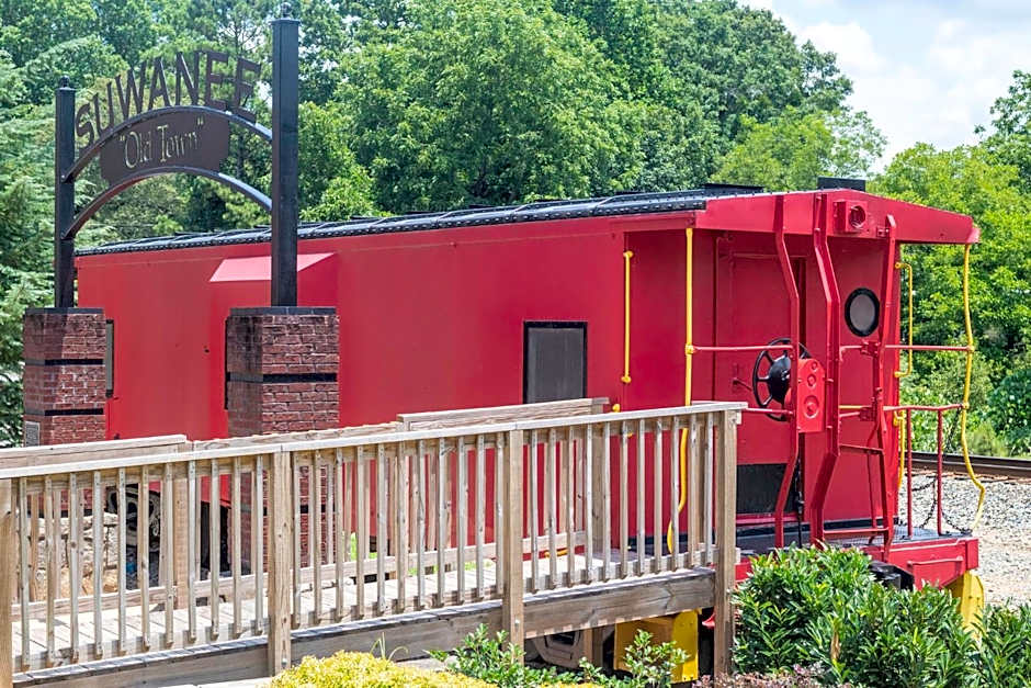 Holiday Inn Express and Suites Atlanta-Johns Creek By IHG