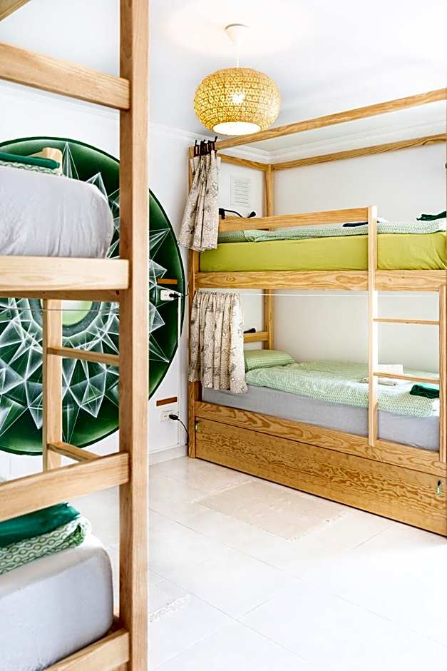 Surf Yoga Ericeira Guest House