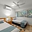 La Mer Sunshine Beachfront