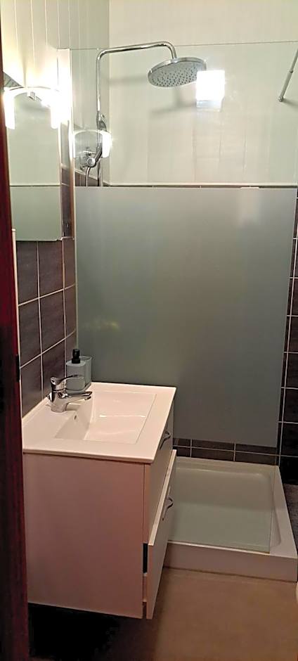 Hôtel Restaurant Les Alizes Loriol Le Pouzin