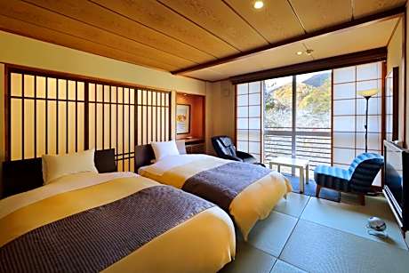 Twin Room with Tatami Area - Non-Smoking