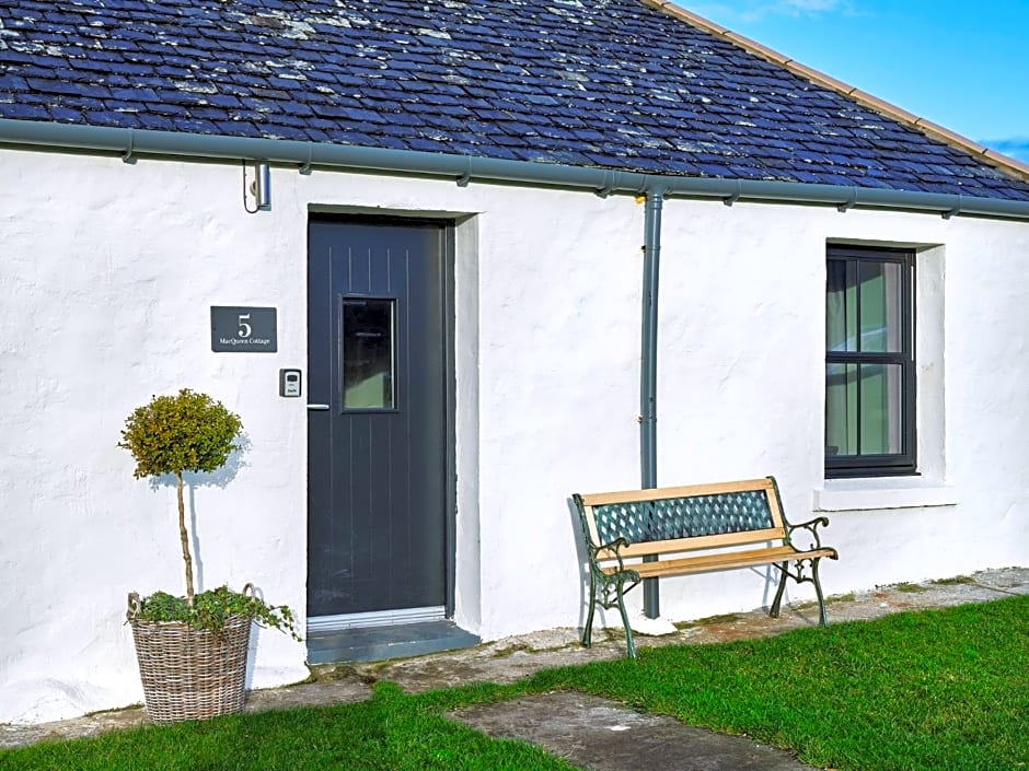 Monkstadt 1745 Restaurant with Rooms