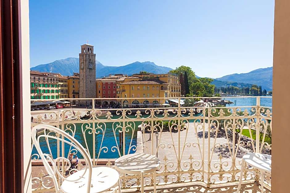 Hotel Europa - Skypool & Panorama