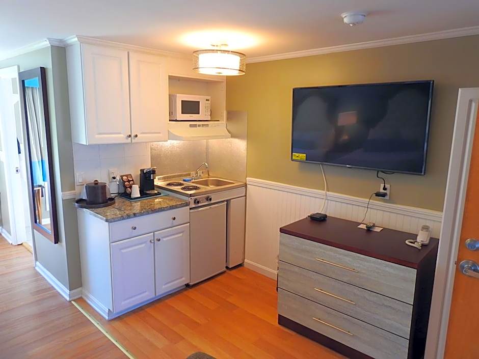 SeaCoast Inn