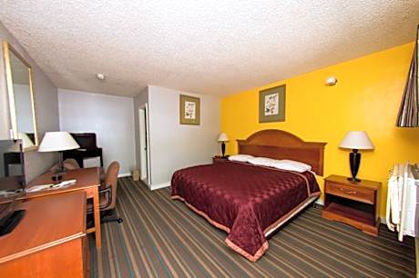Deluxe King Room