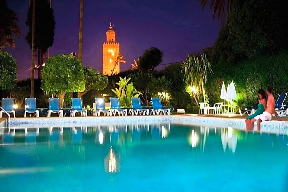 Chems Hotel