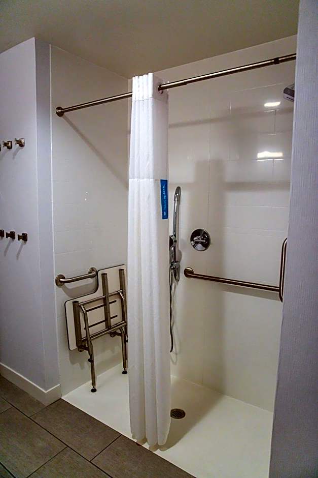 Hampton Inn By Hilton Pontiac, IL