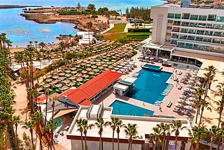 Cavo Maris Beach Hotel