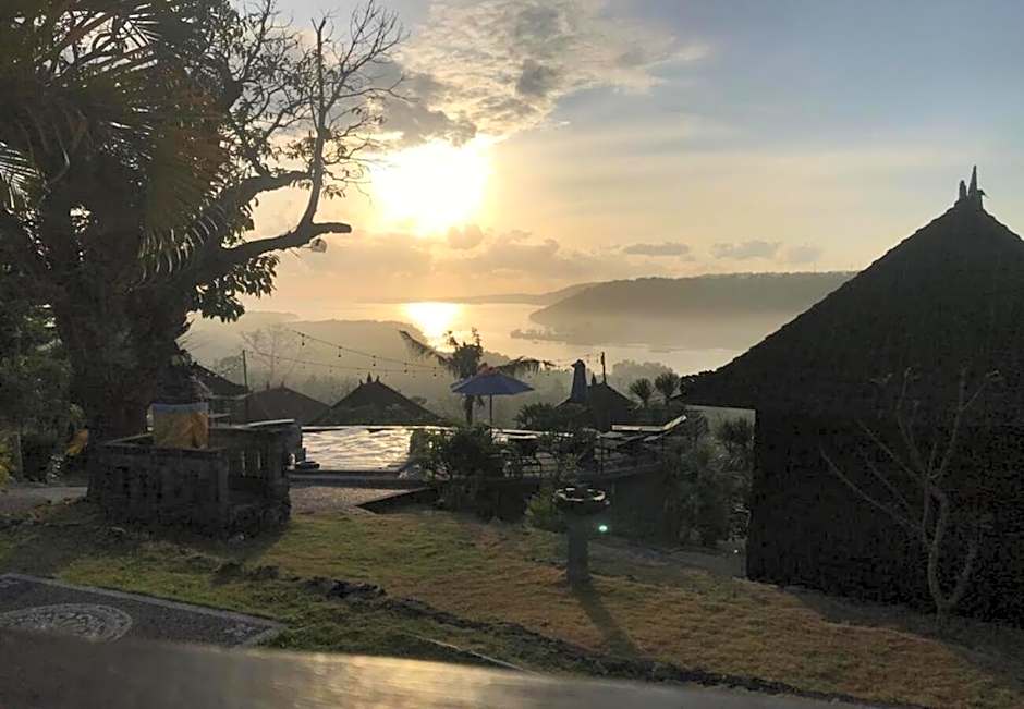 Sunrise Ocean Hut's Lembongan