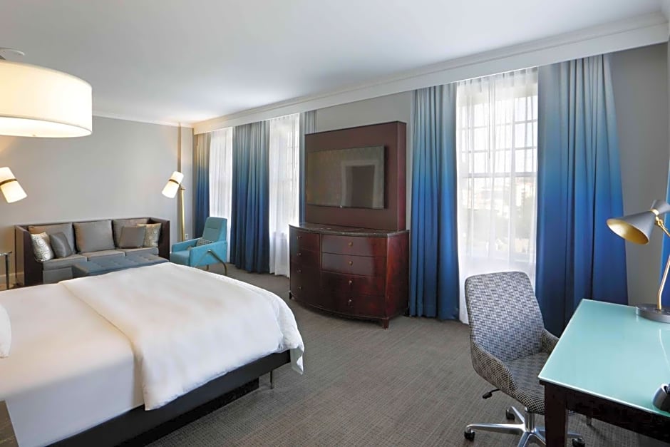 Le Meridien Dallas, The Stoneleigh
