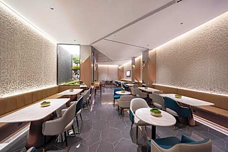 Atour Hotel Dongguan Xiping Xindi Center