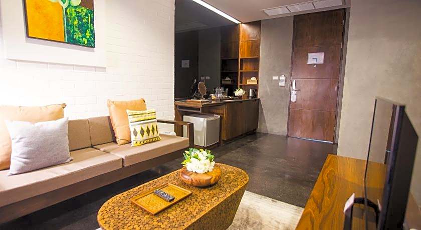 NAI YA Hotel
