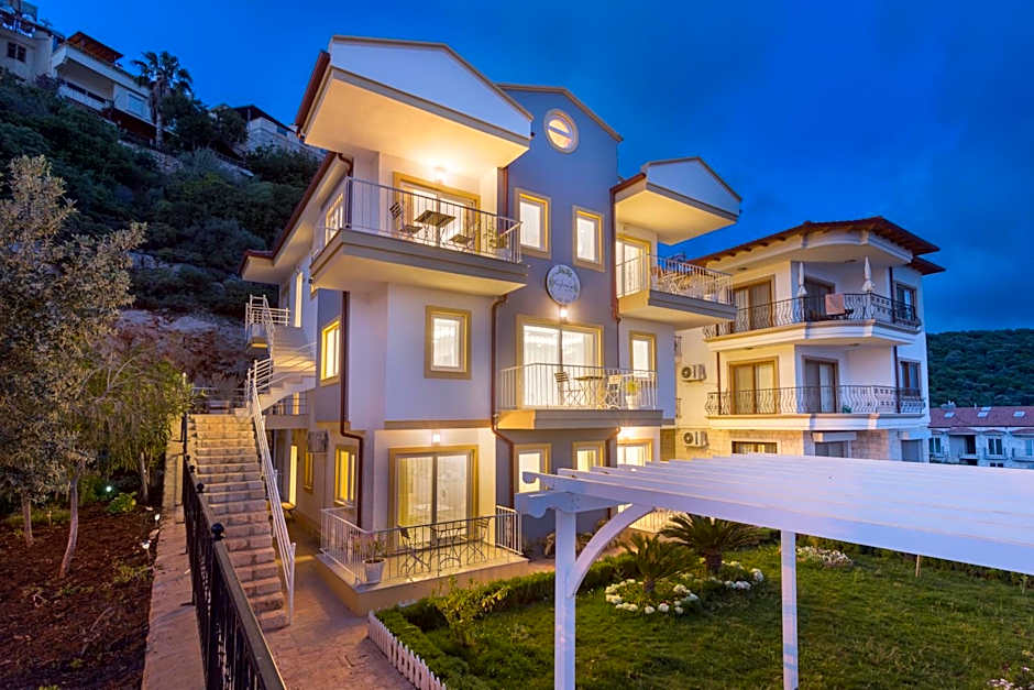 Kybele Suites