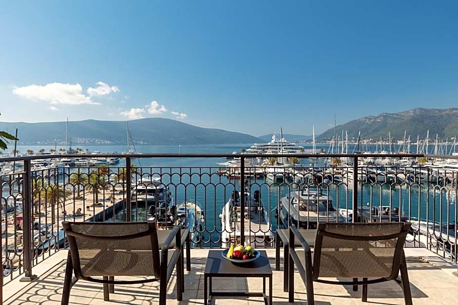 Regent Porto Montenegro By IHG