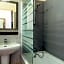 The Originals City, Hotel L'Acropole, Saint-Etienne Sud (Inter-Hotel)