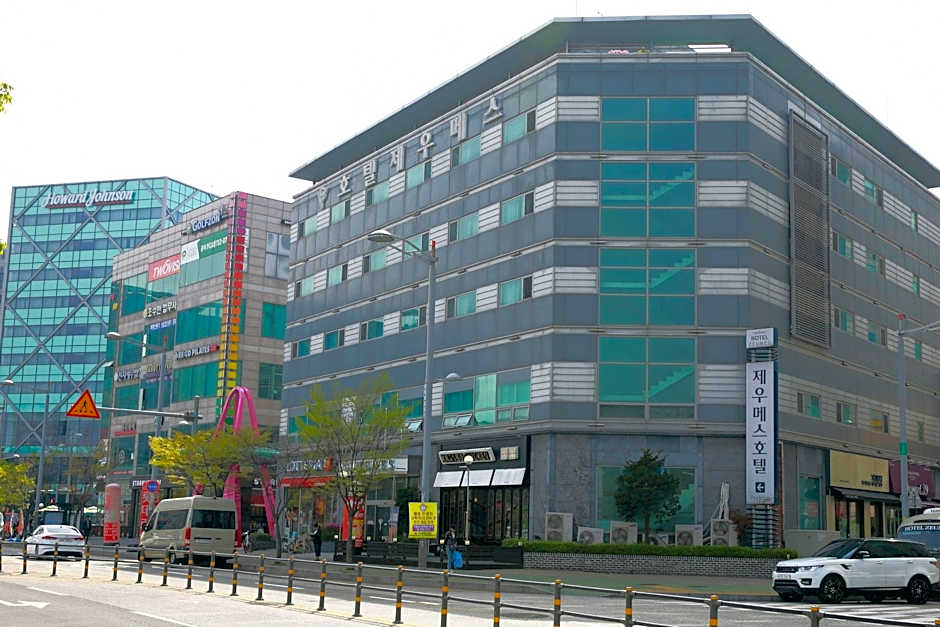 Incheon Airport Hotel Zeumes