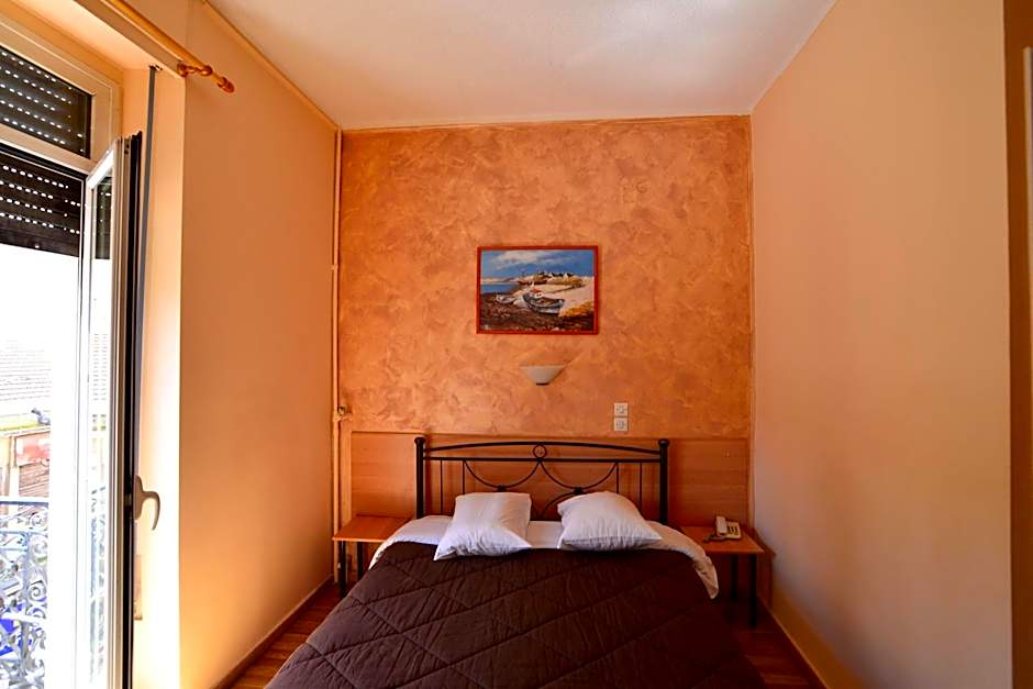 Electra Hotel Piraeus