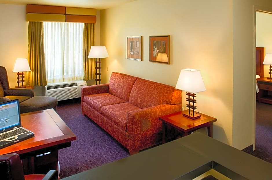 Larkspur Landing Roseville-An All-Suite Hotel