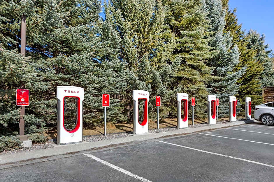 Best Western Plus Grant Creek Inn