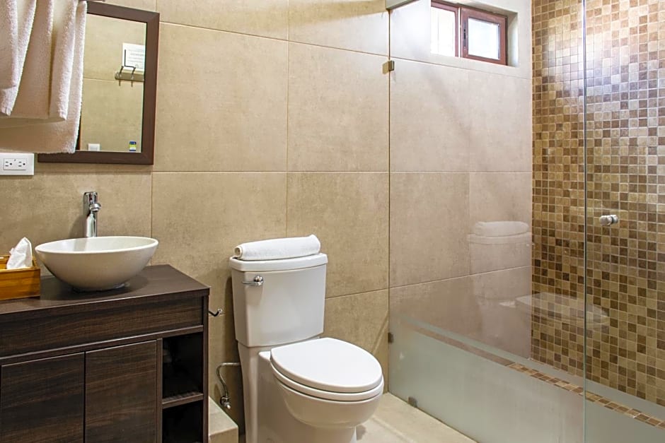Hoteles ANTIGUA - SANTA LUCIA MTY