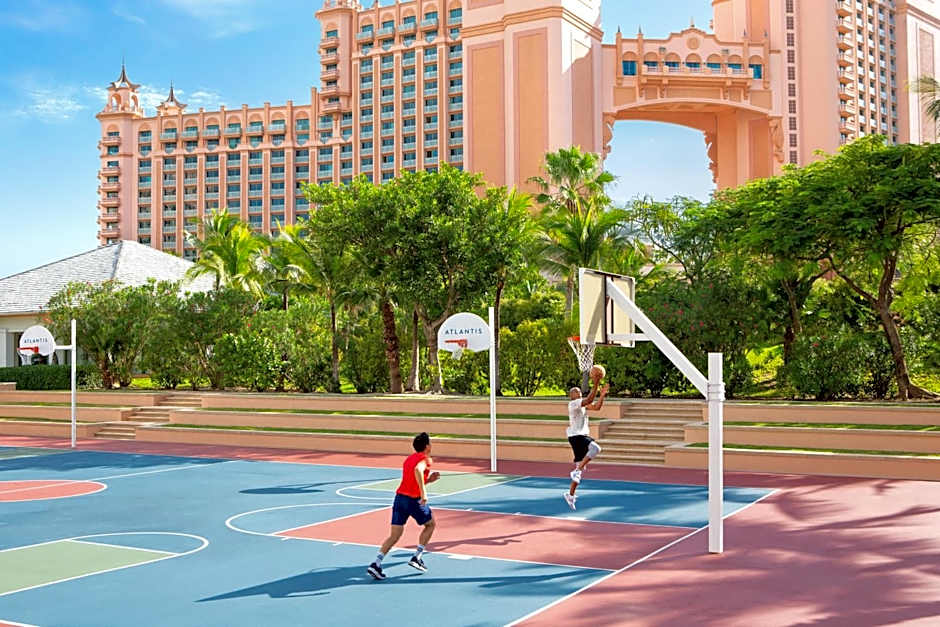 Harborside Resort & Vacation Rentals at Atlantis