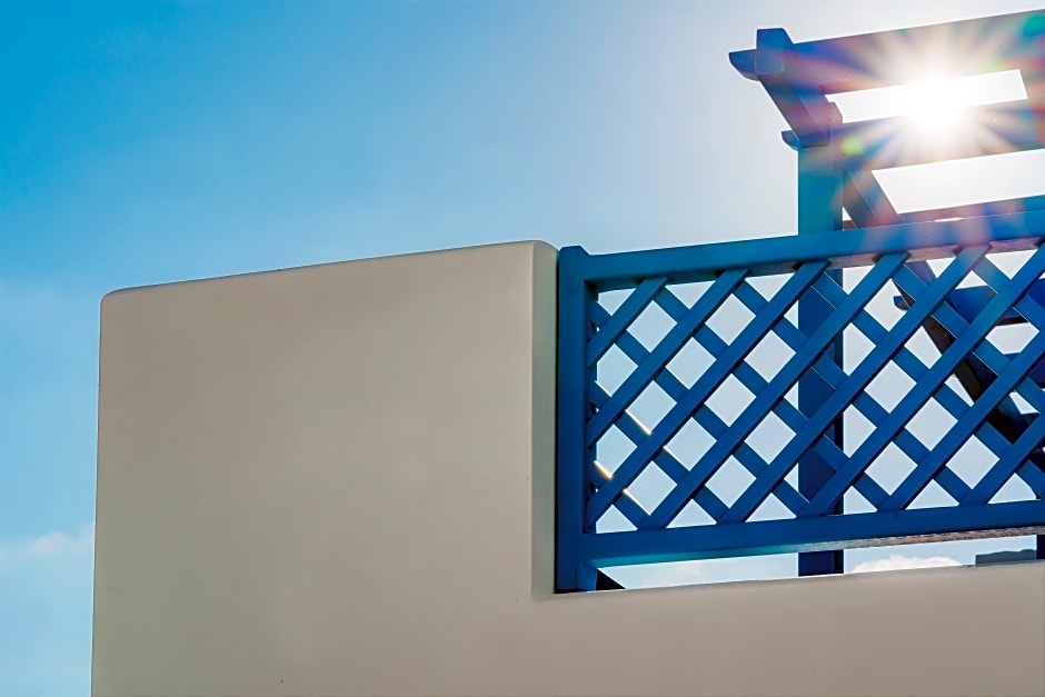 Aelia Apartments & Suites