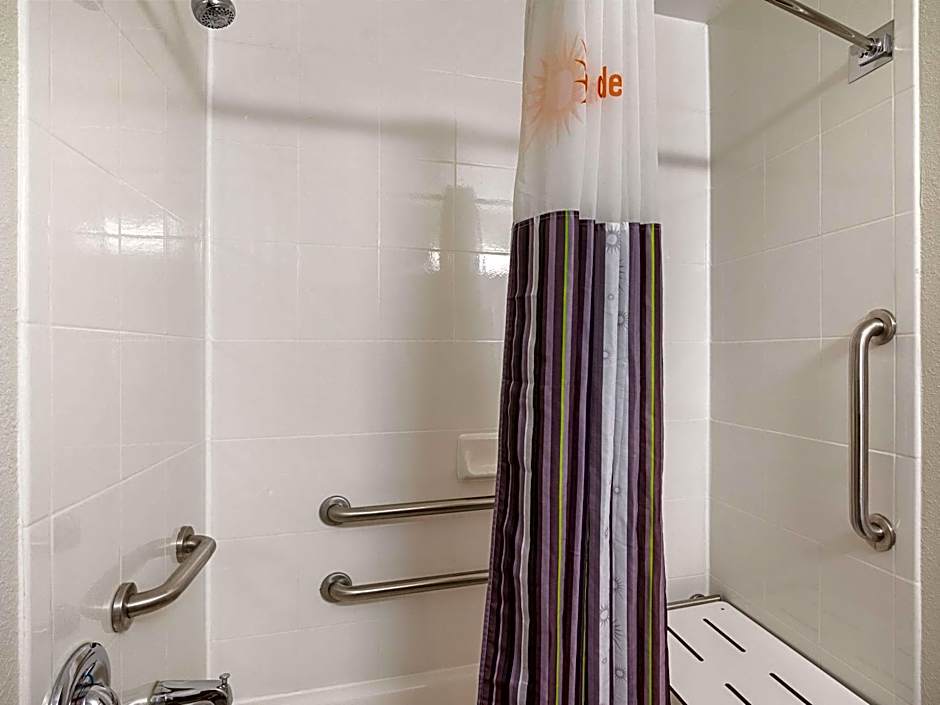La Quinta Inn & Suites by Wyndham Austin Round Rock