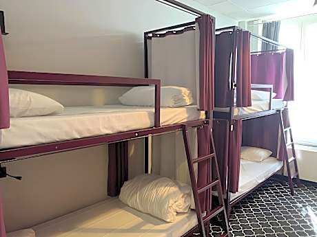 Bed in 6-Bed Female Dorm Ensuite