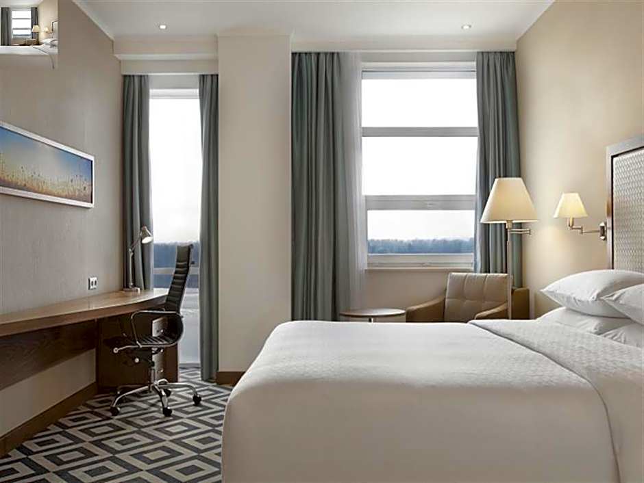 Khortitsa Palace Hotel