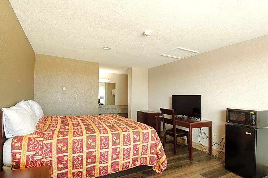 Town and Country INN