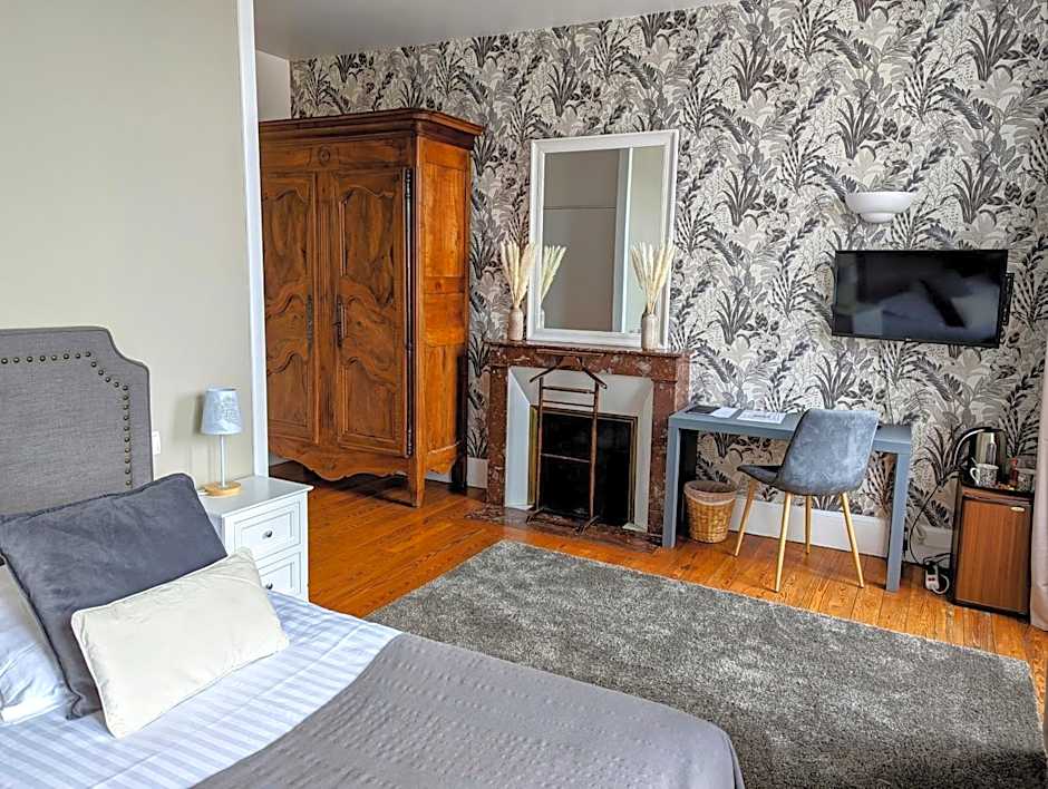 Logis Hotel La Tourelle du Beffroi