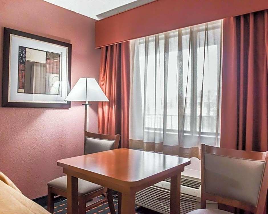 Quality Inn Marianna