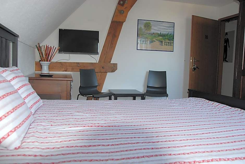 Hotel Restaurant Pizzeria Rotes Haus