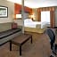 Holiday Inn Express & Suites - Muncie