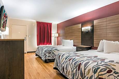 Deluxe Room with Two Double Beds Disability Access Non-Smoking