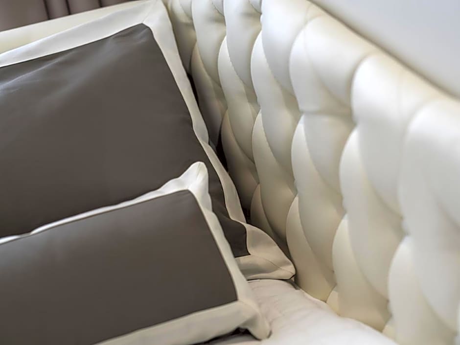 Novecento Suite Hotel