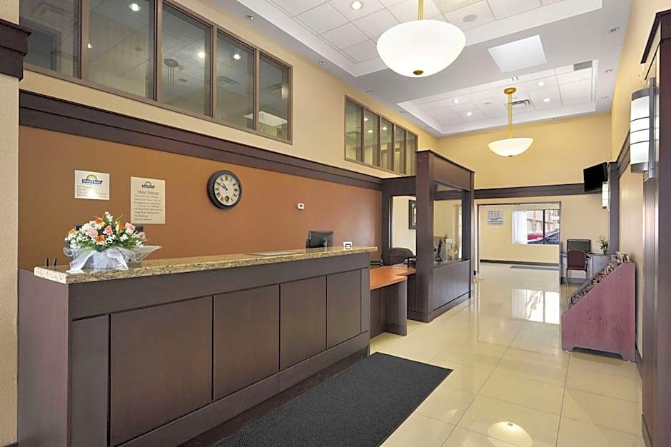 Days Inn by Wyndham Brampton