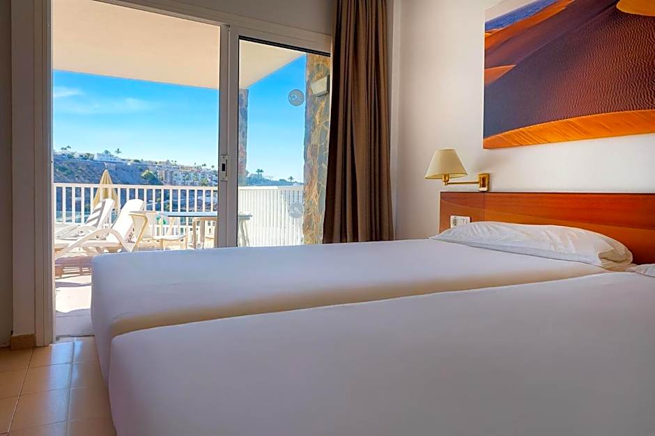 Servatur Altamadores